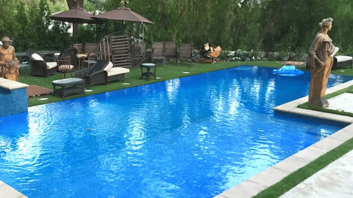 Official Latham Pools Partner Los Angeles