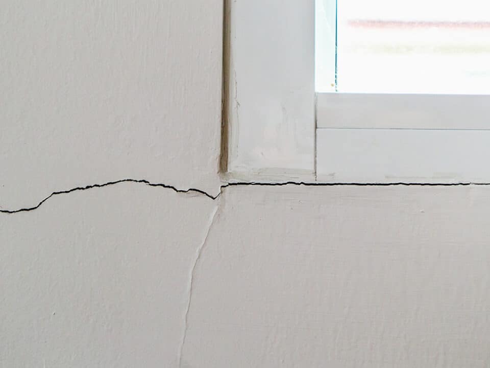 Expert Tips for Repairing a Cracked Foundation