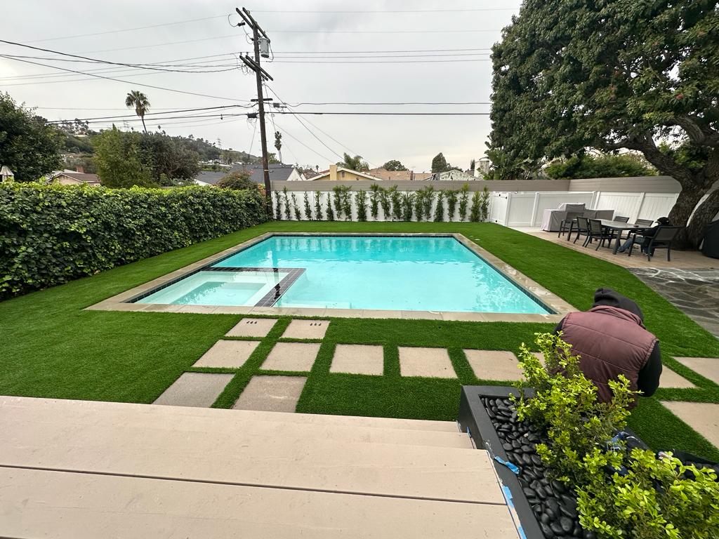 Los Angeles Pool Builders and Artificial Grass Installation