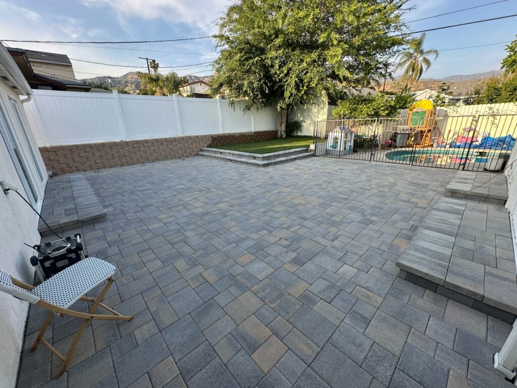 Backyard Remodel Burbank: Stunning Outdoor Makeover