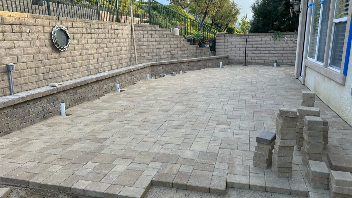 Best Pavers for Los Angeles Backyards: Materials, Cost, Design & Installation