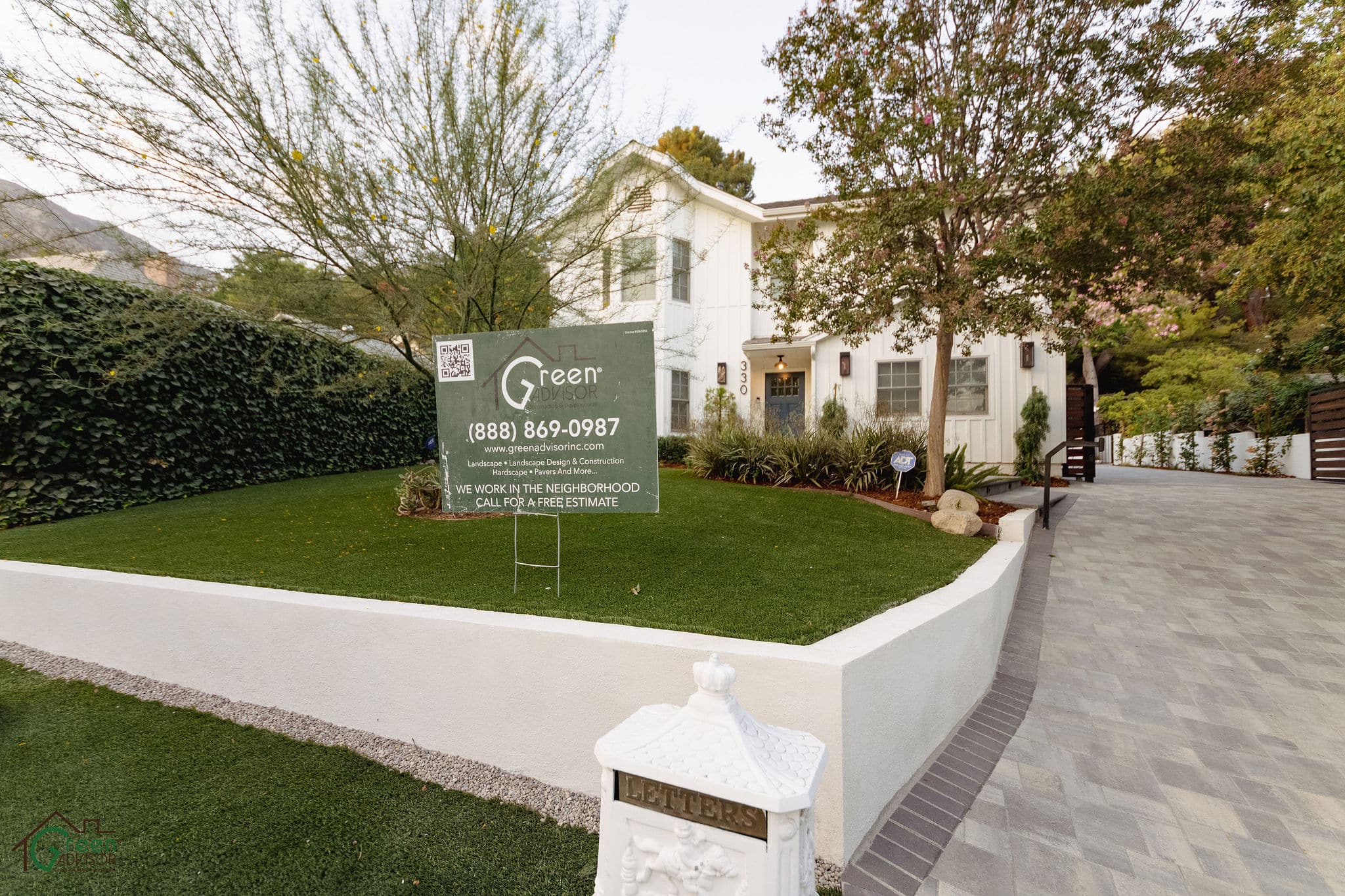 Driveway Pavers Custom Installation in Los Angeles